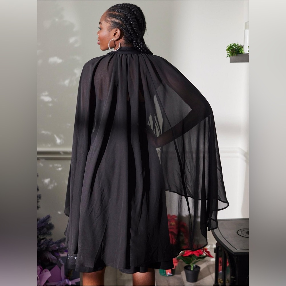 Her Universe Star Wars Darth Vader Cape Dress, Size M - Picture 2 of 8
